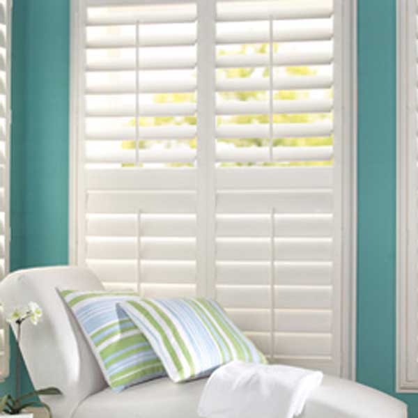 Poly or Wood? Material Choices for Plantation Shutters